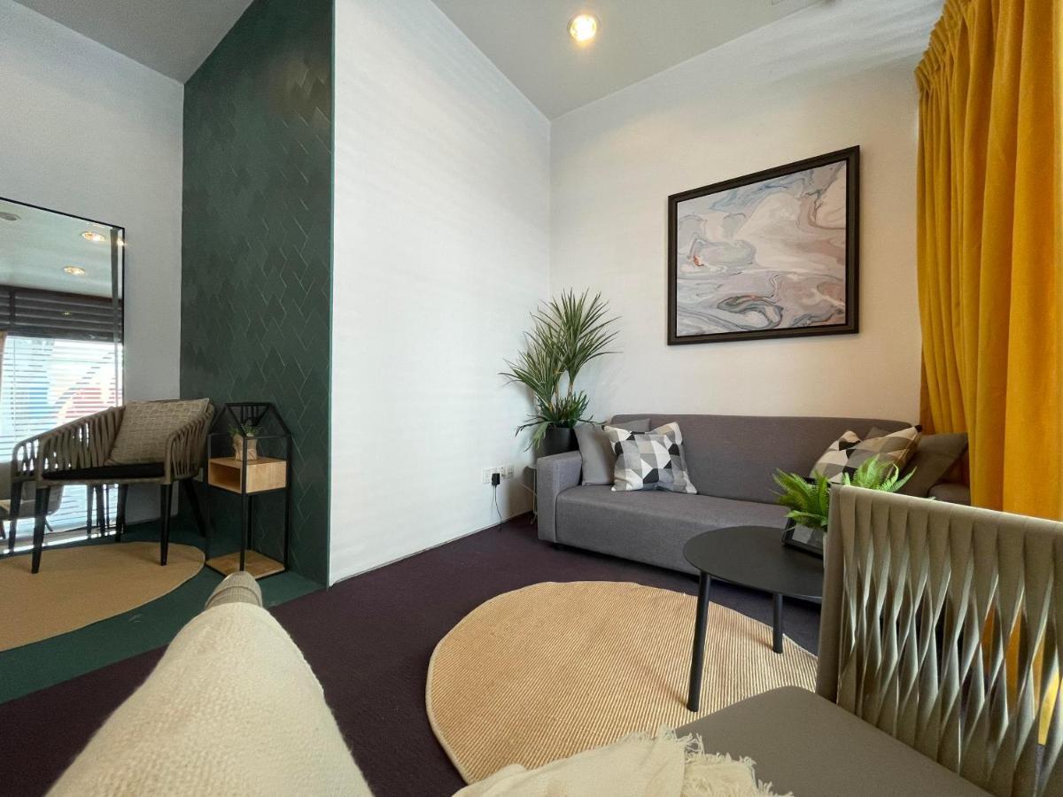 The Assembly Place, A Co-Living At Mayo Hotel สิงคโปร์ ภายนอก รูปภาพ